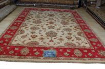  Hand Knotted Carpet