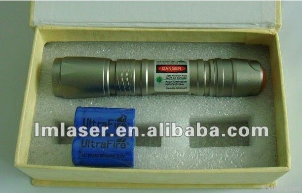 532nm 50MW green laser pointer burning match focused and waterproof