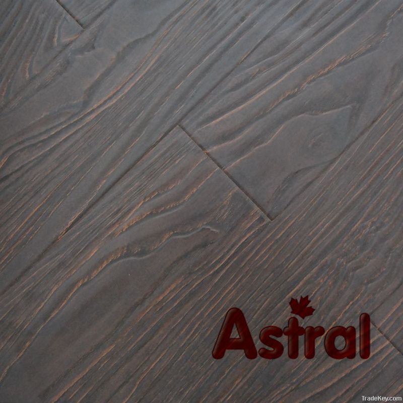 12mm Registered Embossed/ Laminate Flooring