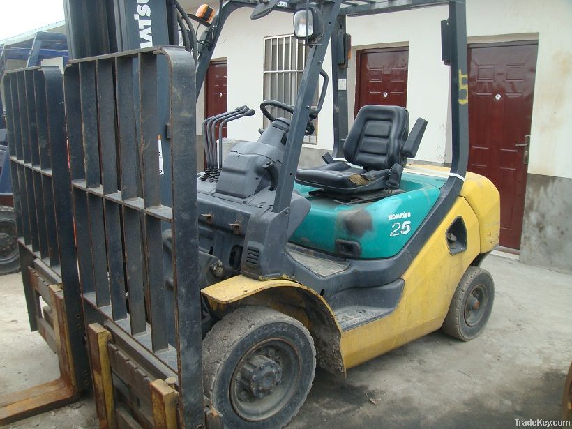 Good quality used 2.5 ton komatsu forklift for sell