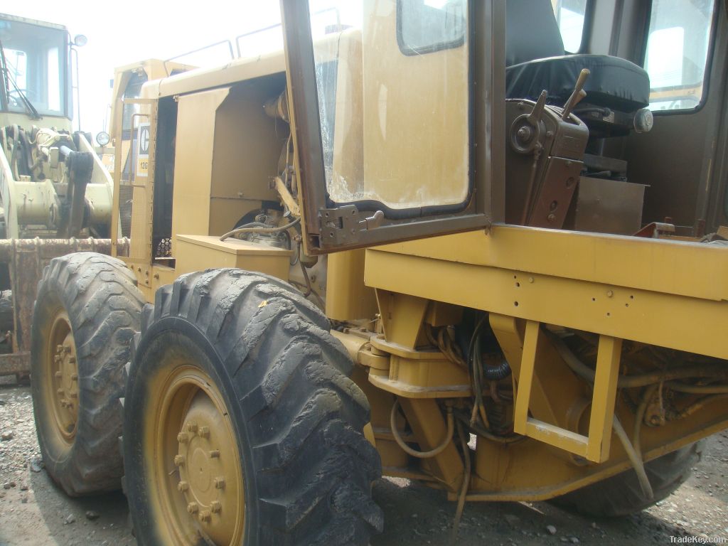 used caterpiilar  motor grader