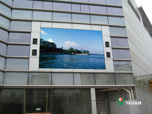 YAHAM Ourdoor Full Color PH16mm LED Display