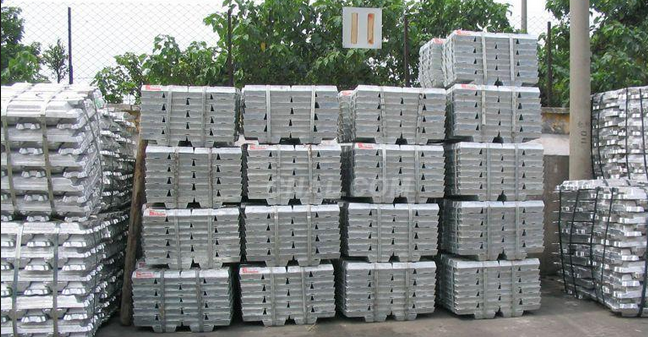 99.7% Aluminium ingots with hgih quality