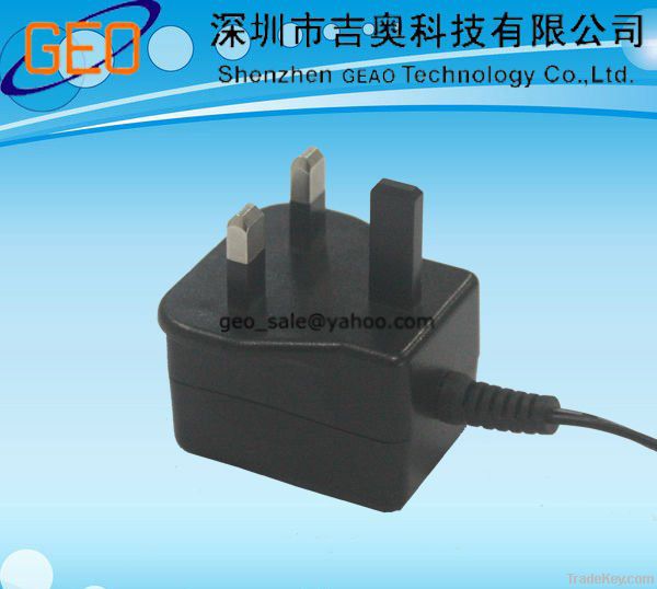 Switching AC/DC Power Adapter