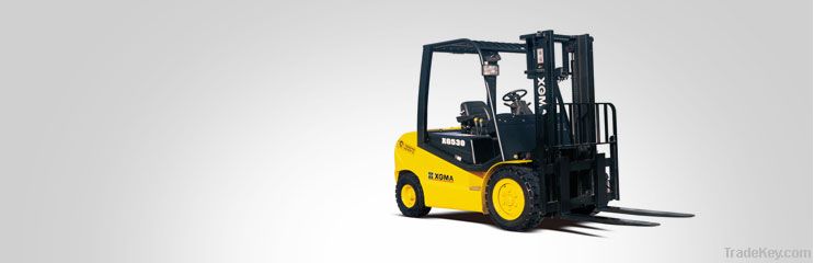 Internal combustion couterbalance forklift truck