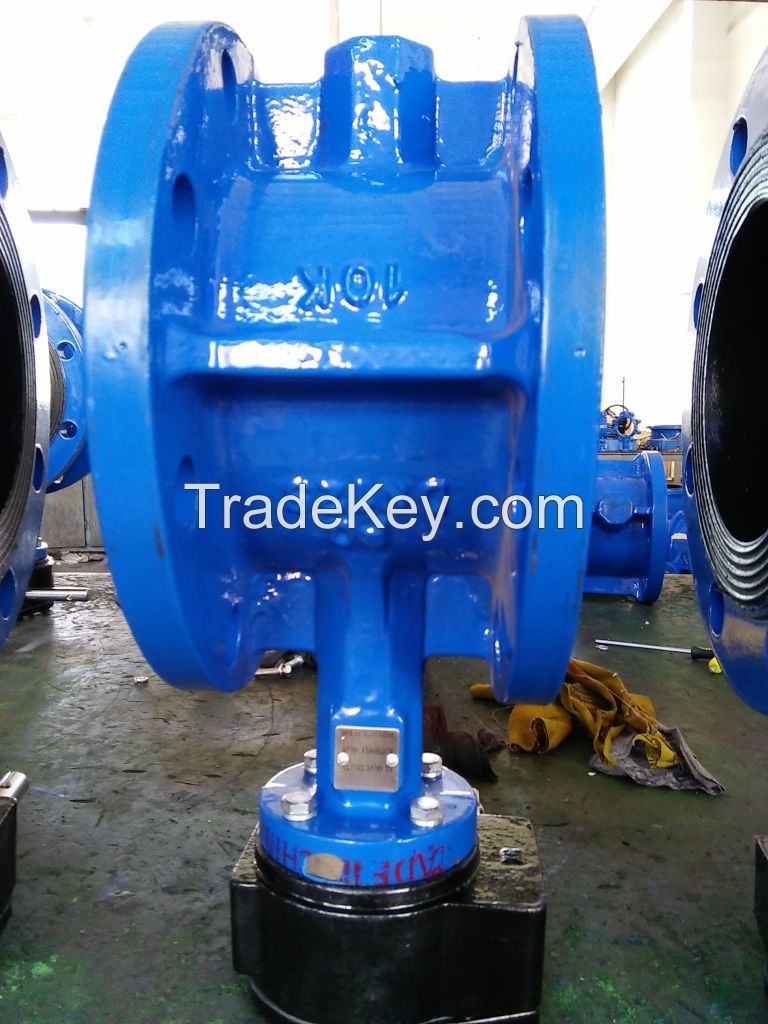 Worm gear operated DN50-DN2000 Cast Iron double flange butterfly valve