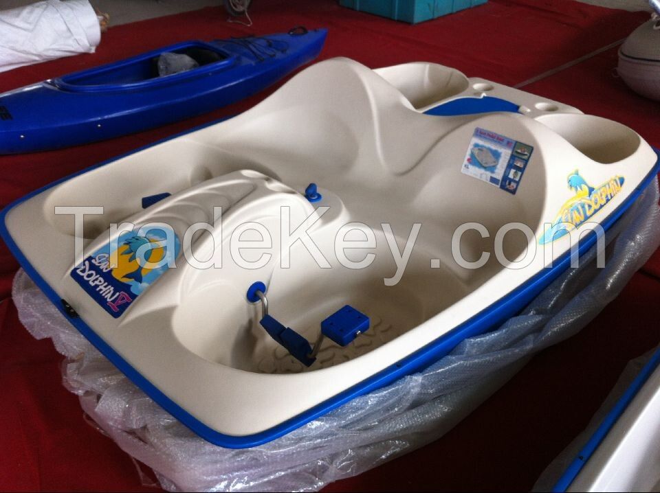 Water Park Equipment Pedal Boat For Sale