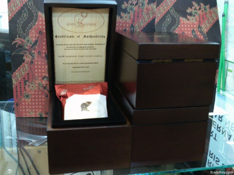 Kopi Luwak With Wood Gift BOX