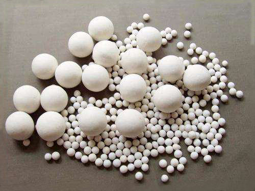 Alumina ceramic ball