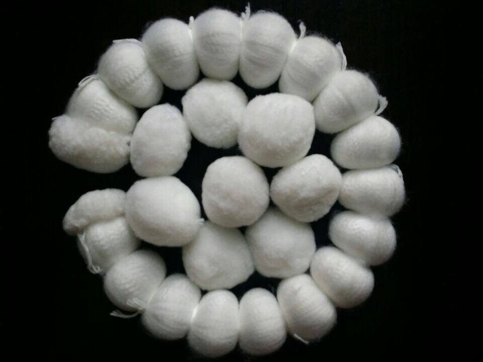 Fiber ball filter material