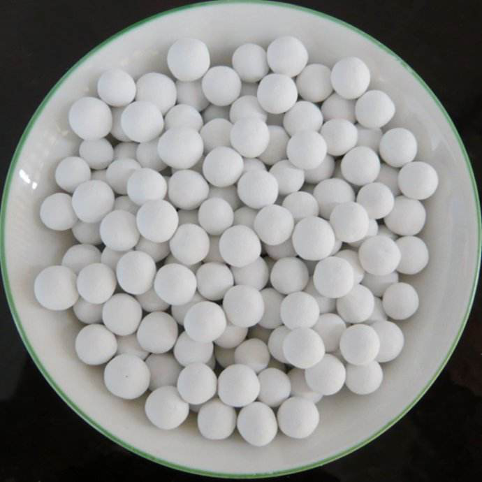 Calcium sulfite pellets