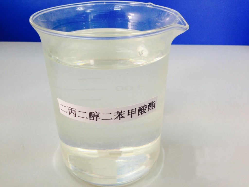 Dipropylene glycol dibenzoate