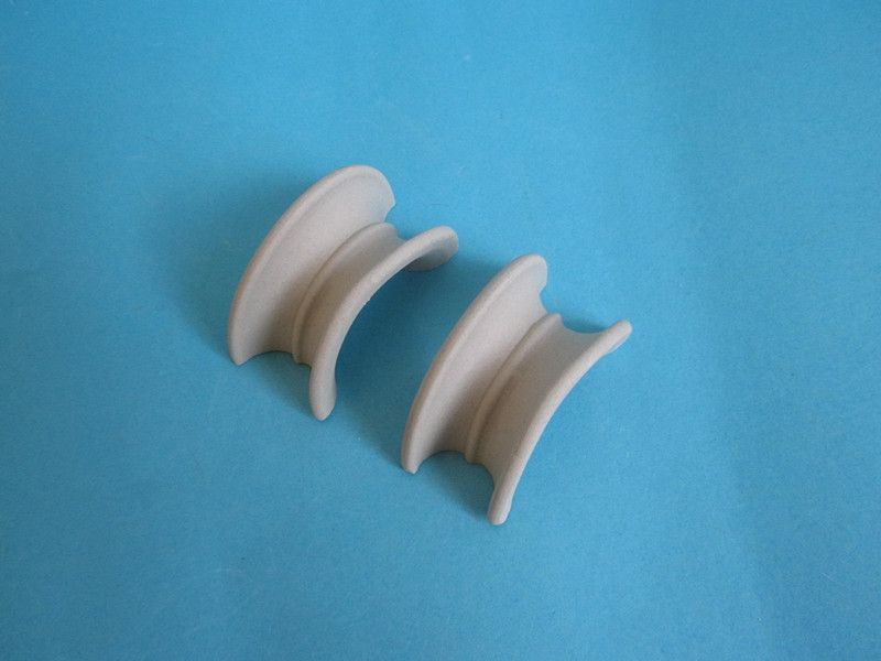 ceramic saddle ring