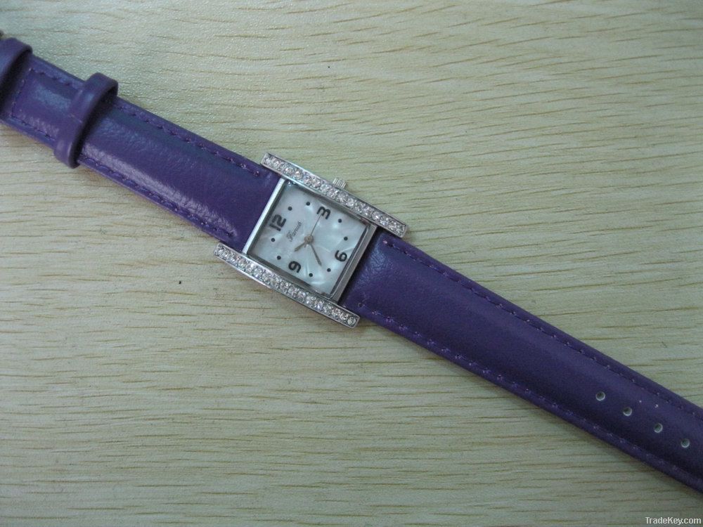 woman pu leather watches