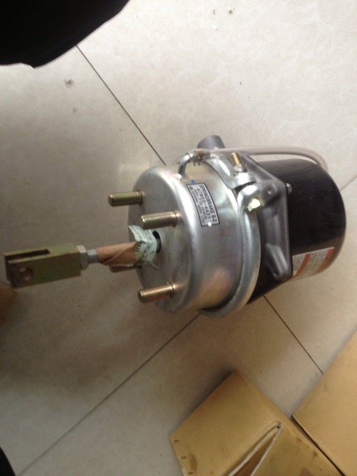 HINO spare parts-intermediate axle brake cylinder