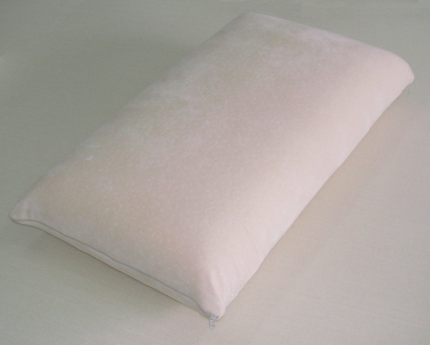 Memory foam molded pillow