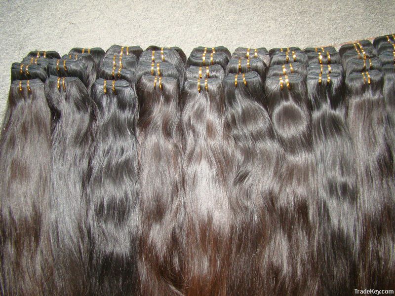 Unprocessed virgin Brazilian hair weft in natural color