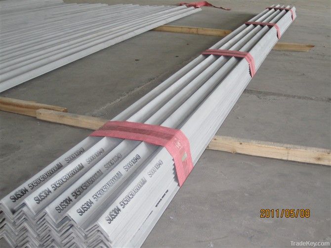 AISI 303 stainless steel equal angle beam in bulk manufactures in Chin