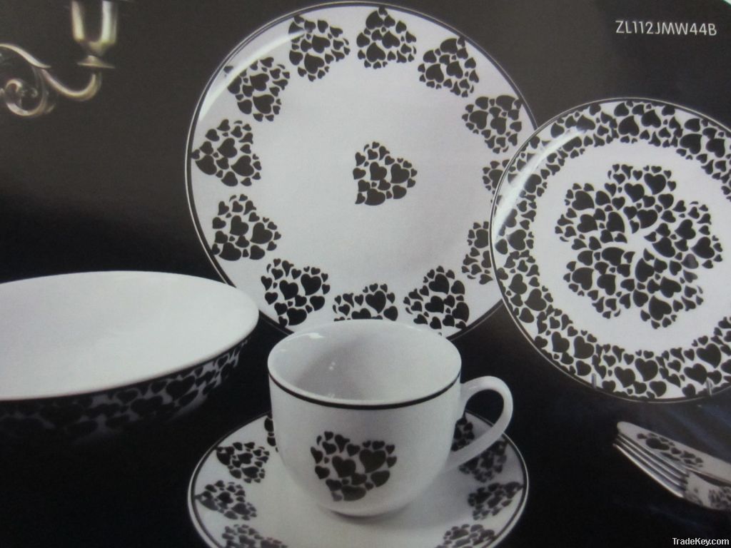 Coup shape 20pc dinner set with black flower