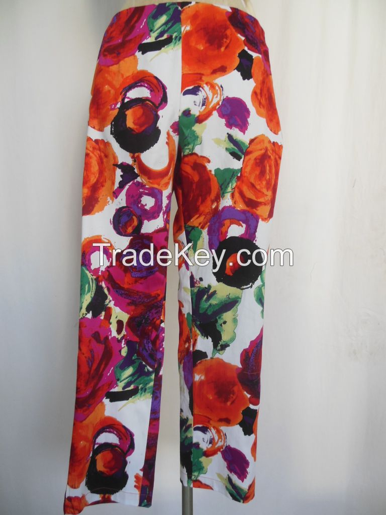 Fashionable Lady Capri Pants Trousers,Bright Floral Print