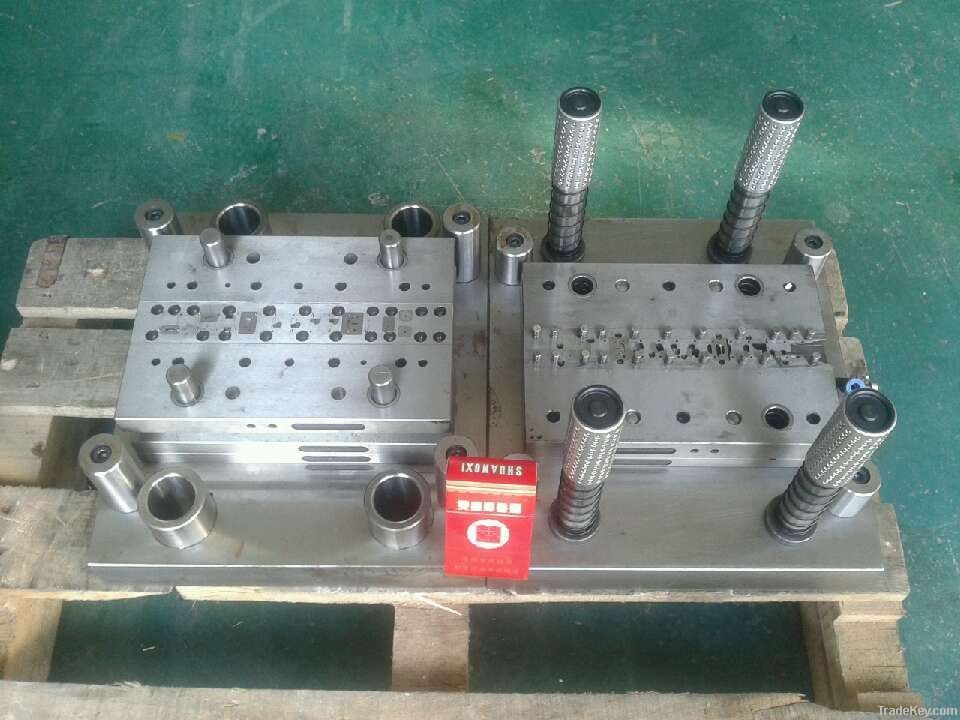 stamping die for auto spare parts