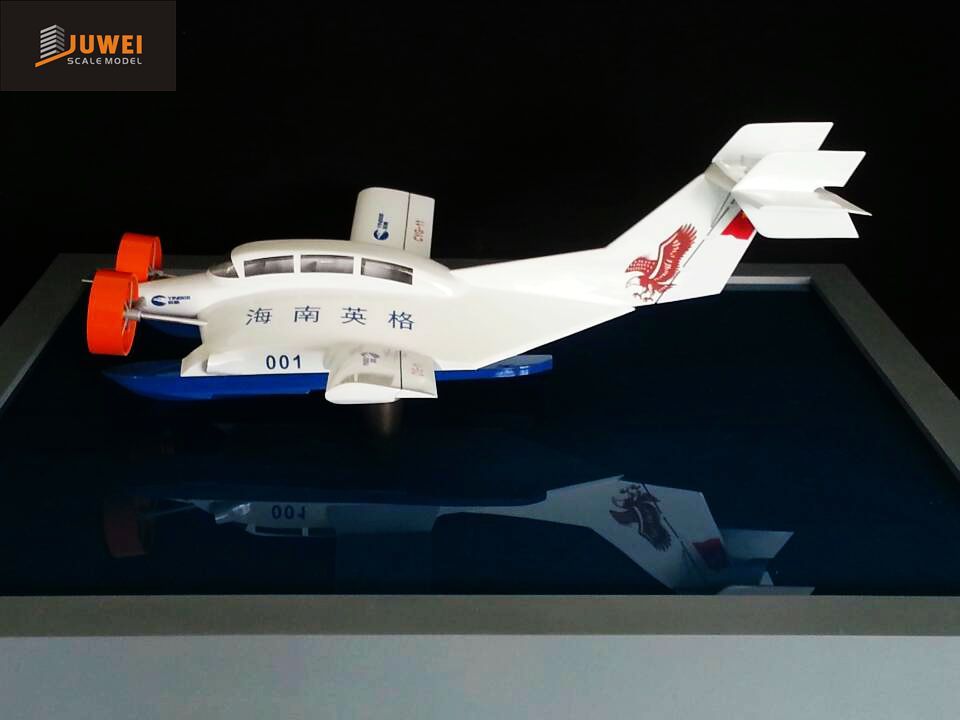 1:100 scale airplane model made of plastic