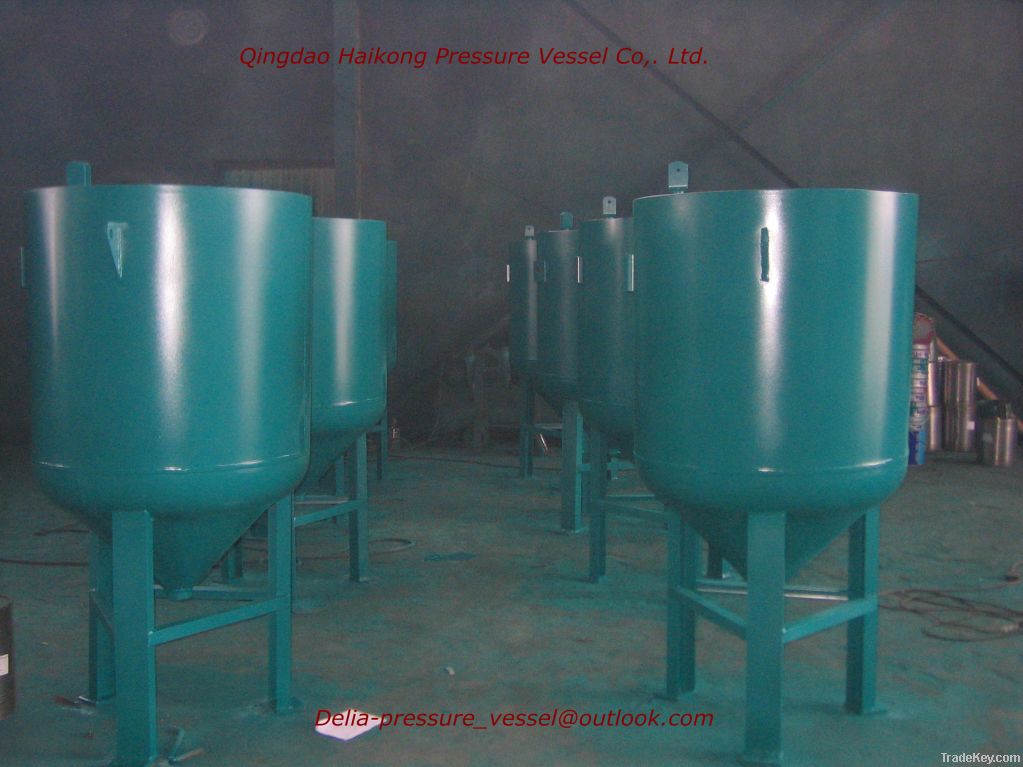 Pressure Sand Blasting Pot of 2 cubic meters and 7kg pressure