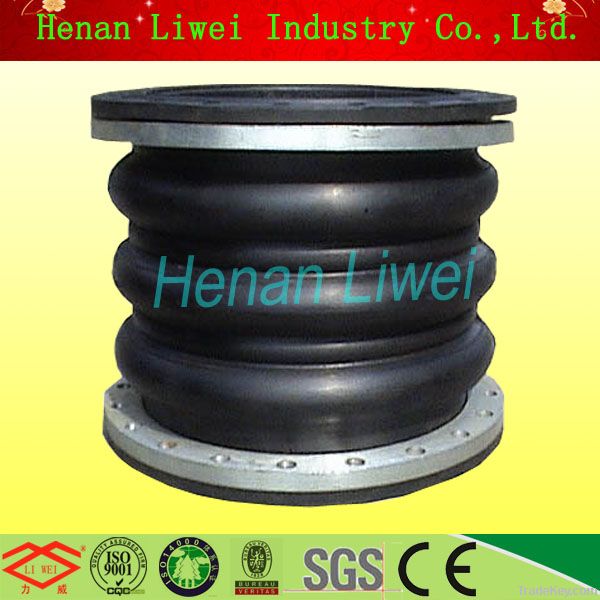 Moulded and spool type three sphere rubber joint
