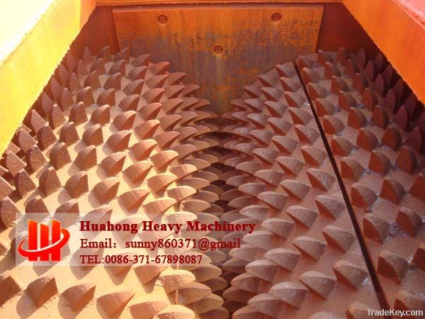 High utilization rate of two teethed roller crusher machine