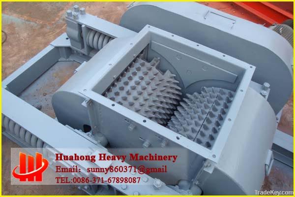 High utilization rate of two teethed roller crusher machine