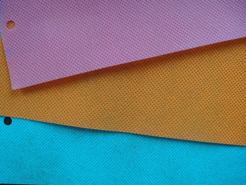 colorful 160cm width polypropylene non woven fabric for bags