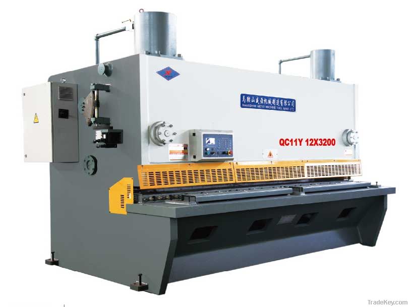 Hydraulic CNC  Guillotine shearing machine