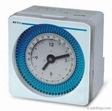24-hour Mechanical Time Switch, -40 to +50   C Operating Temperature