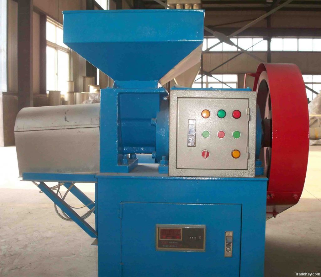 Wood charcoal briquette making machine