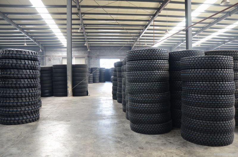 Tires 1200R24 for trucks:Tube tire with quality warranty