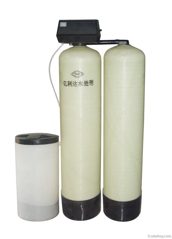 Full-automatic water softener