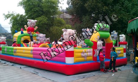 High quality Inflatable amusement park