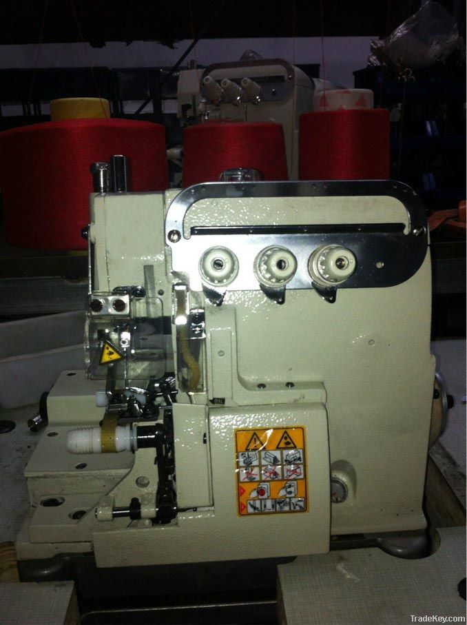 Glove Overlock Machine