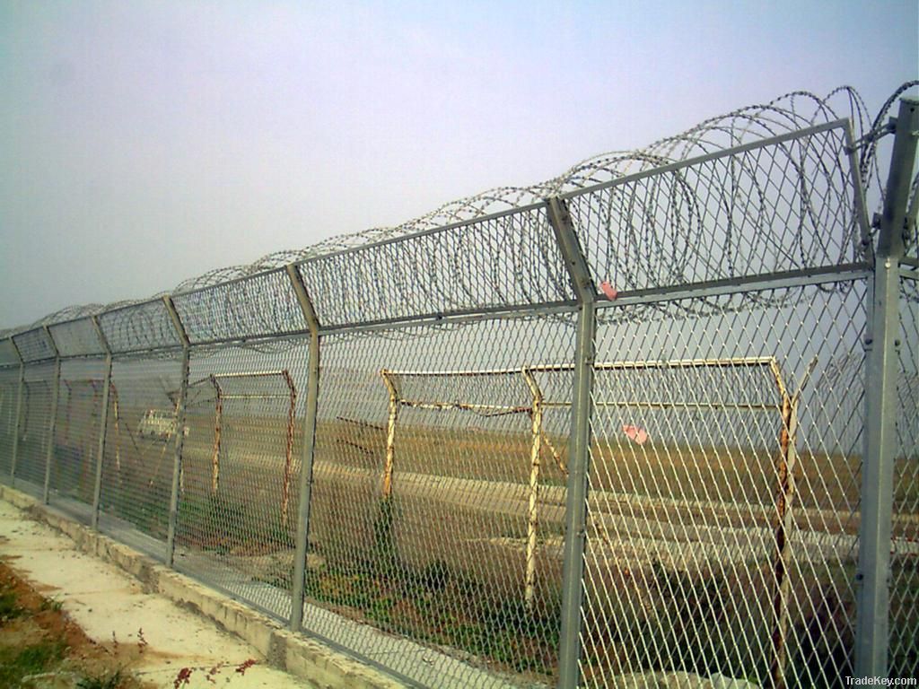 airport fence