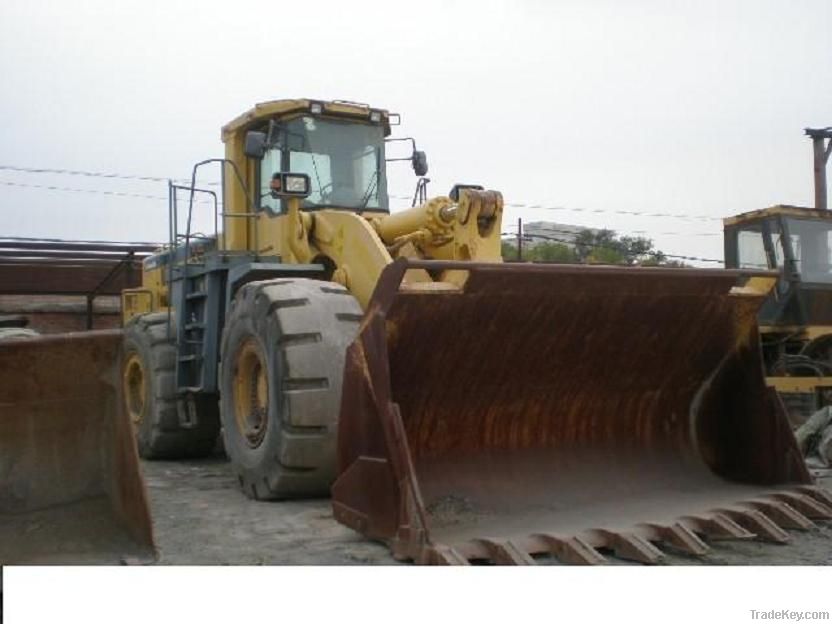 used Komatsu loader