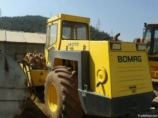 Used Bomag roller