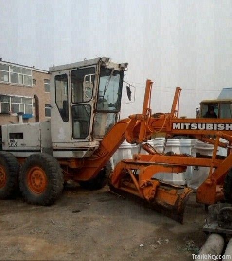 used Mitsubishi grader