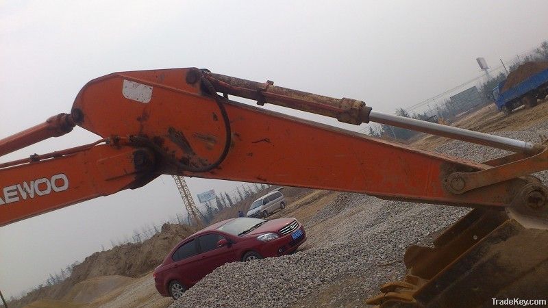 used Daewoo DH220-5 excavator, crawler excavator