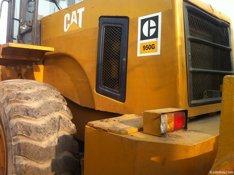 USED CAT loaders