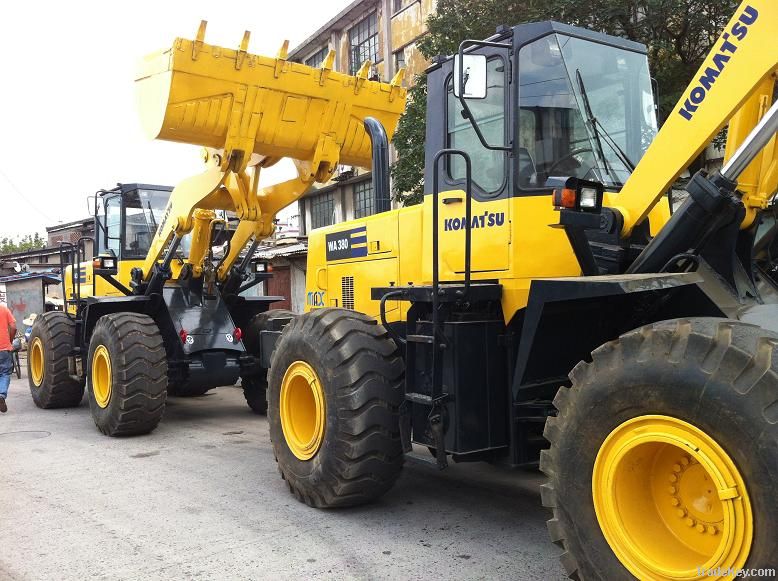 used Komatsu WA380-3 loader