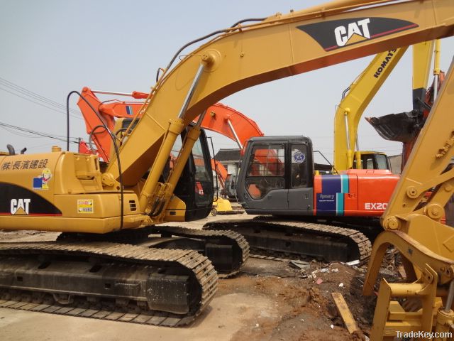 used CAT 320C crawler excavator