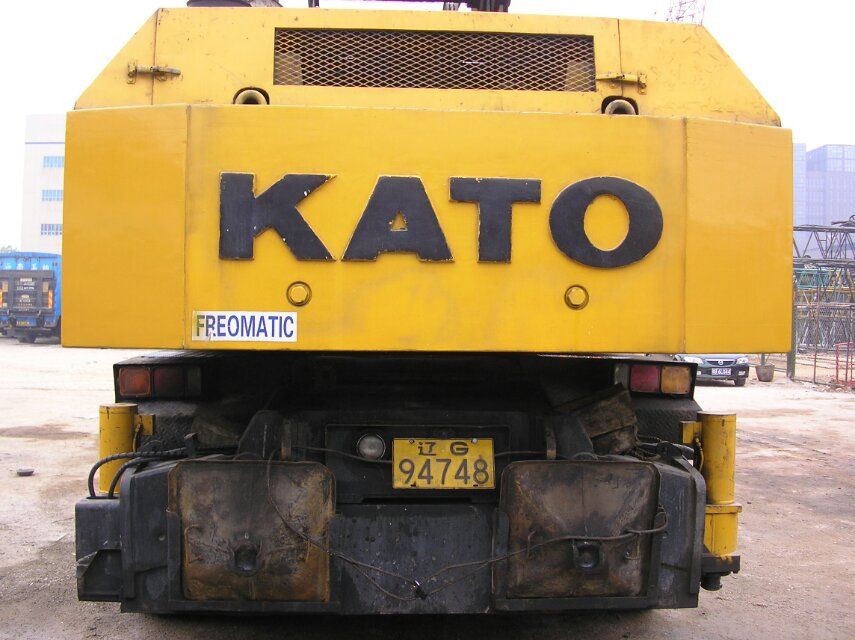 Used Kato 80 Ton Crane .