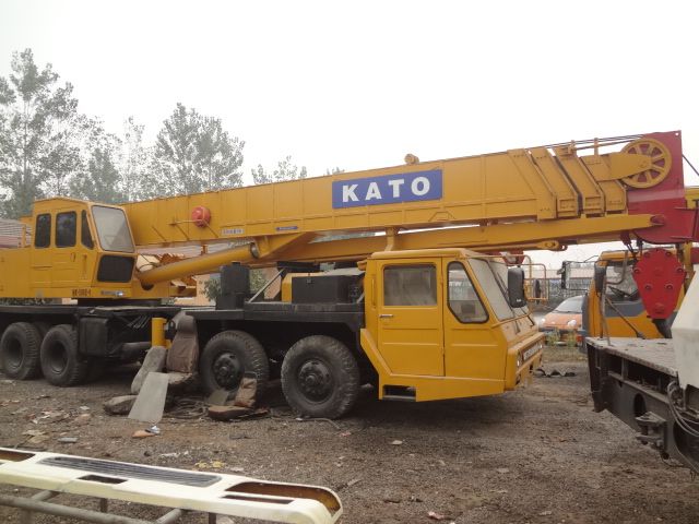 KATO NK-500E-V Used crane