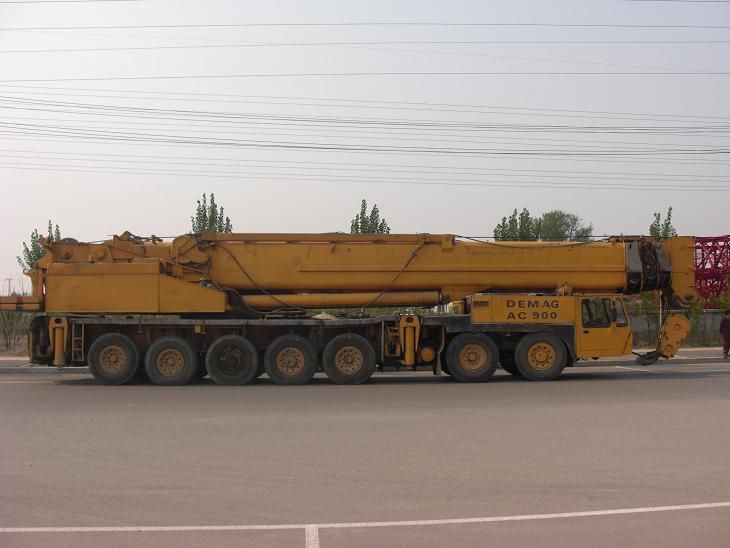 300 ton Used DEMAG crane