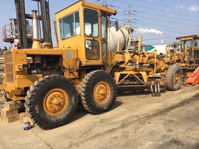 KOMATSU GD505A-2 grader,